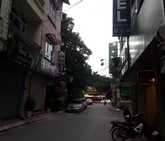 pl hoang ngan's house for sale. area 65m2x5t, area 4.7m. 2m sidewalk, avoid cars. price 15 billion