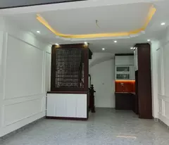 private house for sale 31m2 yen vinh, kim chung. next to dan sinh market. 11m away from auto bypass road