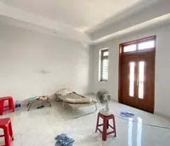 private house for sale (4.5m x 22m) 110m2, only 4.x billion goodwill to negotiate.