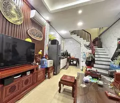 private house for sale – 54m² – 3 floors – full interior – 7.7 billion – near aeon, golf course, near cars