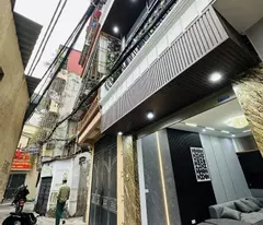 private house for sale at lane 77 bui xuong trach, 5 floors, 7.5 billion, 34m2, 5 bedrooms, 5 bathrooms, super bargain price!