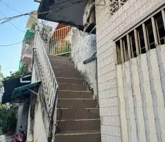 private house for sale by owner 5 minute walk from tao dan park
