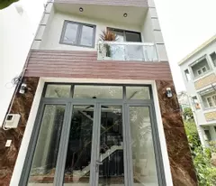 private house for sale in go vap, 4 floors, 40m2, a4 square window, brand new, fully furnished.