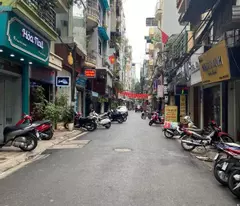 private house for sale - vip business on alley 35 cat linh - dong da - area 64m x 5m wide x 5 floors - 20.5 billion tl