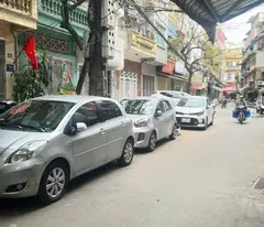 quick sale of townhouse 8/3, 50m, 5 floors, frontage 4.2m, 11 billion, avoid car lane, business