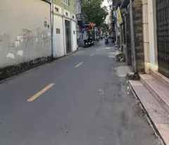 quick sale square land 32m with car parked, alley lien ninh thanh tri 3.x billion