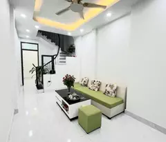 quick sale tan mai house with 45m car parking door 2 floors 3 bedrooms 4.28 billion red book