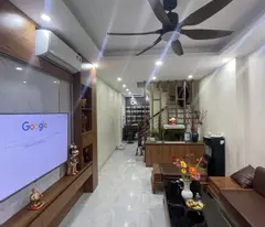 rare bodhi house b super good price 30m2, 5t, 4m, price 6.6 billion long bien.