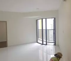 safira khang dien apartment for sale, 66m2 2 bedrooms - 2 bathrooms, has books, basic furniture, price only 2 billion 6 less fortune