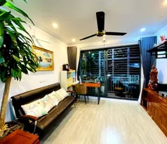 sale 50m2x5t giang vo, dong da business, car only 5.5 billion.