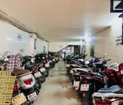 sale chdv 70 million/month front of nun huynh lien, tan binh 6 floors 130m2 17 billion 0977943598