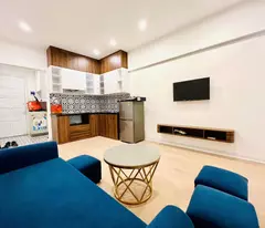 sale in nguyen chi thanh, dong da, 3rd floor, fully furnished, 2 bedrooms, car parking at the foot of the stairs