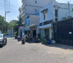 sale of 2-storey apartment block, 120m2, truck alley near thu duc intersection, 9.x billion