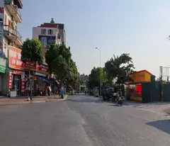 sale of 3-storey house 182m2 da ton, gia lam, hanoi. 15m road, business. 2x billion. contact 0989894845