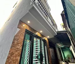 sale of 5-storey house in xuan phuong, 100m to nga tu canh intersection, car parking right next to the house, near dong a university