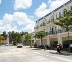 sale of 80m2 2-story townhouse for only 1.5 billion