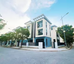 sale of an quy villa corner lot, er than market price, 240m2x 4 floors