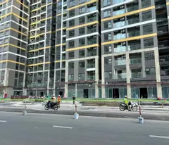 sale of apartment at good price, super view inside the area