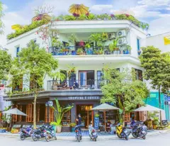 sale of ba trieu business corner coffee shop ba trieu ha dong 100 m 5 floors mt 10m 28 billion
