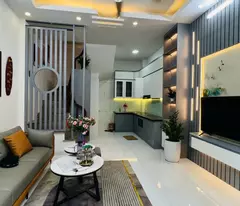 sale of bach mai house. area 35m2, area 4.1m. hundred meters from the street. price is only 5.25 billion