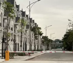 sale of beautiful villa 180m2 at jade square, 285 million / m2, next to ciputra hanoi