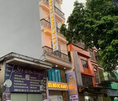 sale of brand new 7-floor el, good location, stable revenue of 100 million/month, le hong