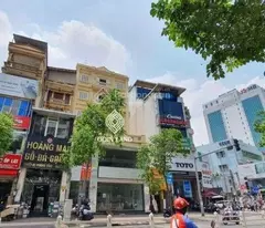 sale of cat linh vip street 100m2 4 floors for champion business only 35 billion