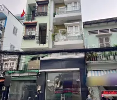 *** sale of hoa hung business front house, ward 13, district 10, only 8 billion.*