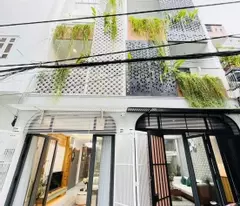 sale of house 2 mt phan huy ich, fully furnished, area: 7.5x13m, area: 3 floors, 10 rooms, price 13 billion