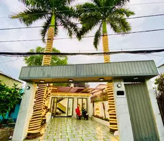sale of house and mini garden town with river view, car at the lowest price in the location