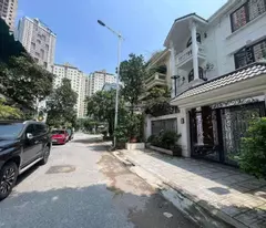 sale of huynh thuc khang villa, upper class 80m, 6m frontage elevator
