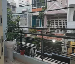 sale of huynh van banh house, phu nhuan, 5m wide, close to the front, reduced by only 4 billion