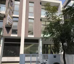 sale of imperia garden villa, nguyen tuan, beautifully finished, good price, countless amenities