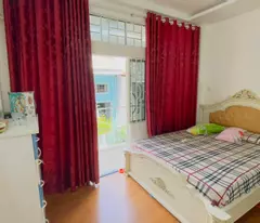 sale of le van sy house, 4.5m wide, hxh, 2 open sides, only 6 billion