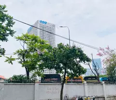 sale of nguyen hoang office building, 100m, soccer sidewalk, 6 floors, 2 open spaces, business regardless of price 45
