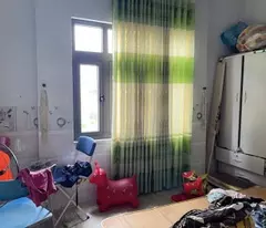 sale of son tra center front front house, 3 floors, books and values, 3.5 billion tlcc.