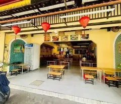 sale of terraced house, residential area, le loi, ward 4, go vap, 210m2, 3 floors, width 7.1m, rear hatch