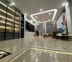 sale of yen phu townhouse 48m2, 5 floors, very beautiful, full furniture for billions near west lake