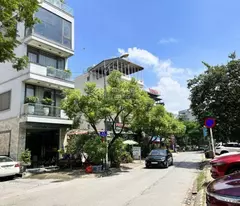 sale on ho ba mau street 90m2 5 floors for unrivaled business only 31 billion