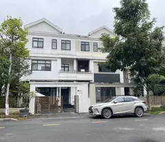 sale villa in vip area starlake tay ho tay 220m² huge frontage 10m 130 billion