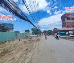 sell or rent a 4.5 bed house opposed to pham ngoc thach university
