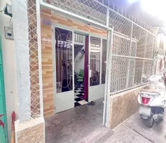 selling 1-storey house 4x10m near the front of pham the hien street, ward 1, district 8 - price: 2.9 billion