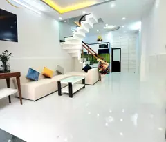 selling 100% new house for only 2.7 billion, right at binh long market, street 12, bhha, binh tan