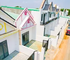 selling 100% residential private house