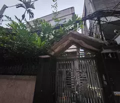 selling 125m minh khai lane quynh to give to mrs. trung's house