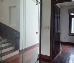selling 126m2 house in an cuu city with rare wood furniture