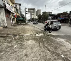 selling 135m on tam trinh street to give to hoang mai house