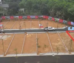 selling 148m2 of street land for lifetime business near west lake for only 3x billion