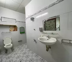 selling 2 houses adjacent to luong dinh cua traffic alley - tay nha trang ward. area: 107.4m