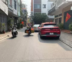 selling 2-storey house, corner lot 56m2, main axis of residential area 918, phuc dong long bien